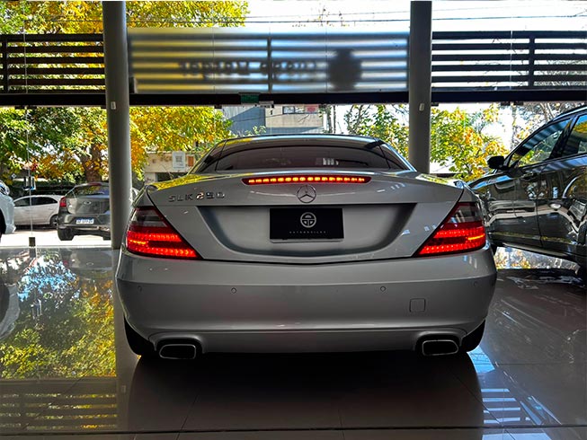 
								MERCEDES BENZ SLK 250 EFFICIENCY full									