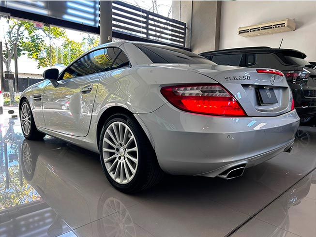 
								MERCEDES BENZ SLK 250 EFFICIENCY full									