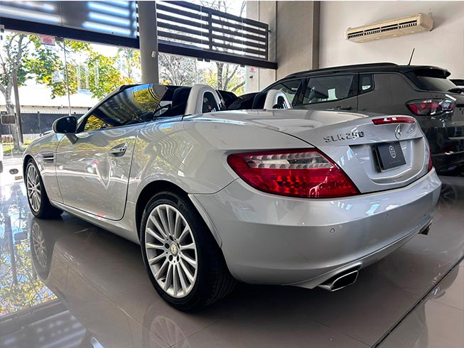 
								MERCEDES BENZ SLK 250 EFFICIENCY full									