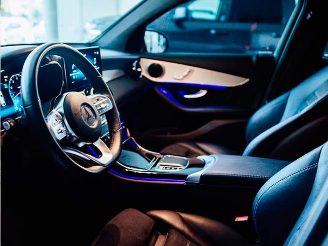 
								GLC300 MATIC COUPE full									