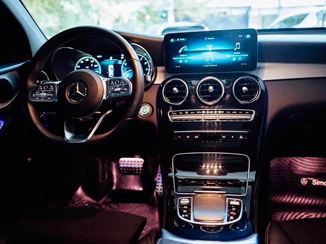 
								GLC300 MATIC COUPE full									