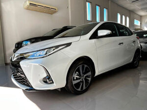 YARIS S