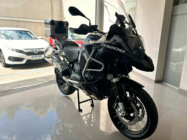 
								GS 1200 ADVENTURE full									