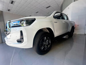 HILUX SRV