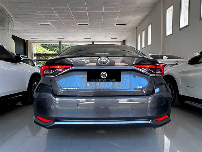 
								COROLLA XEI CVT full									