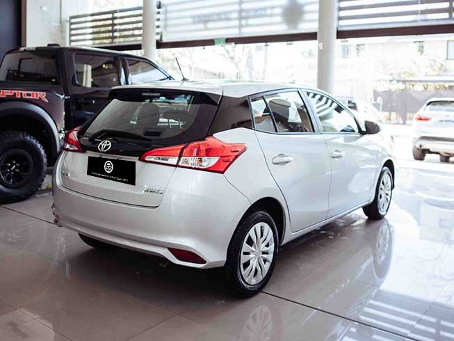 
 YARIS XS full									
