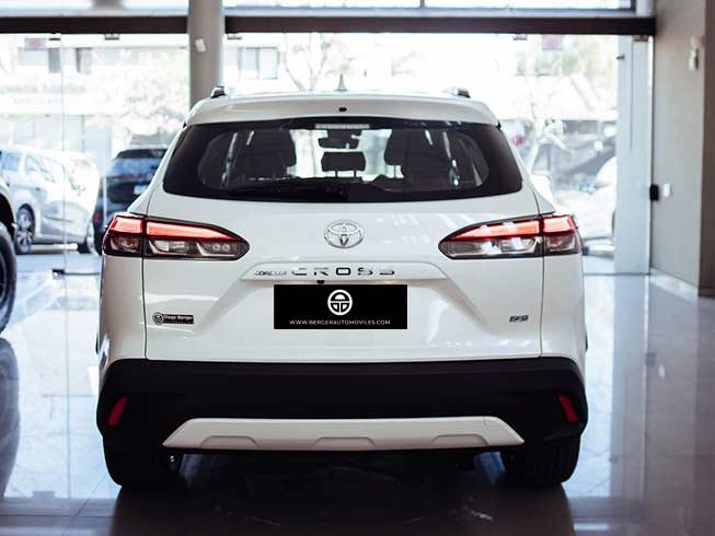 
 COROLLA CROSS SEG full									
