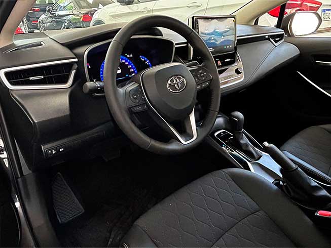 
								COROLLA XEI CVT full									