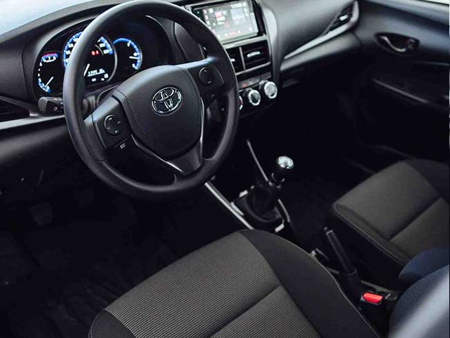 
 YARIS XS full									