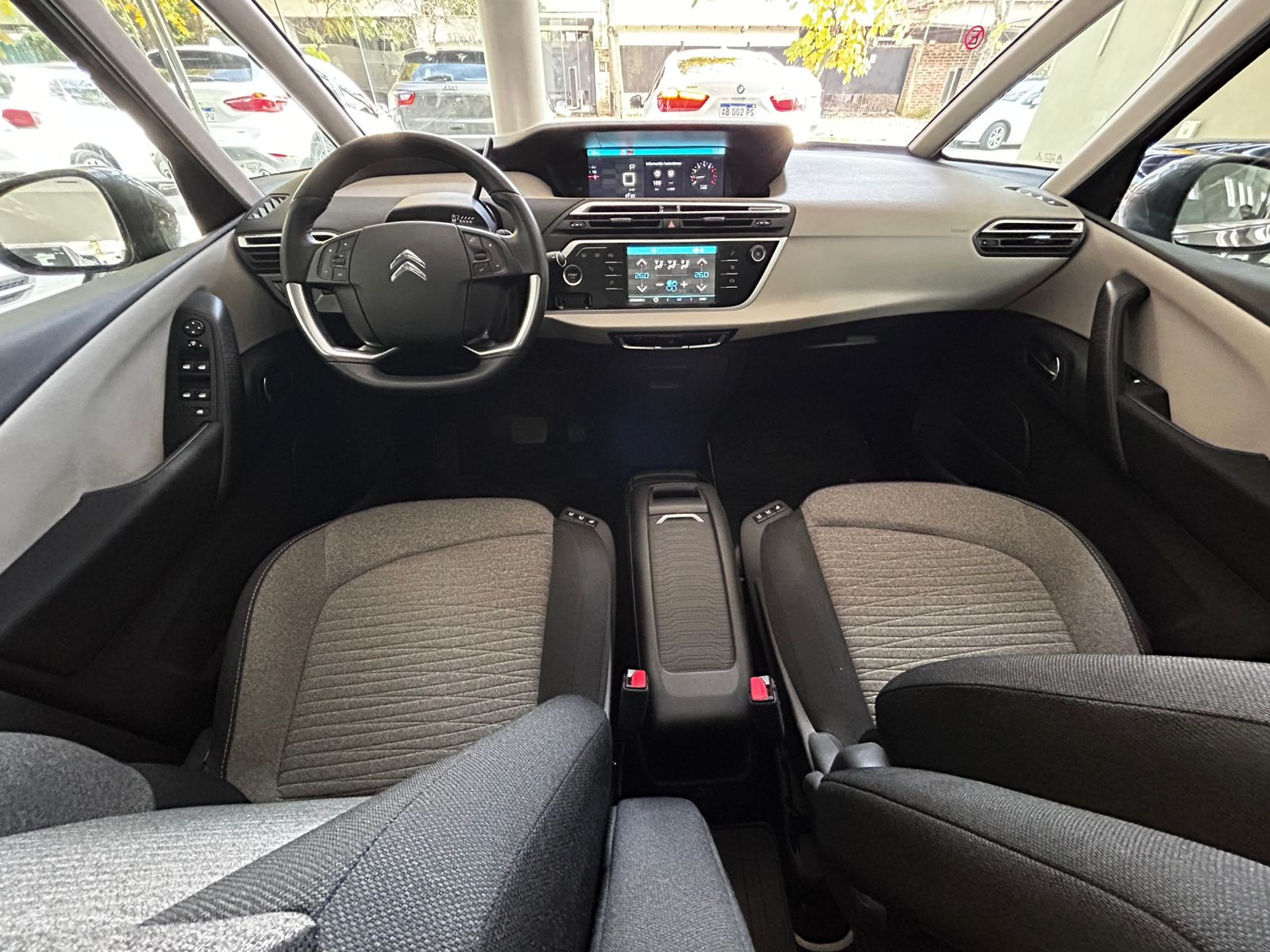 
								C4 PICASSO full									