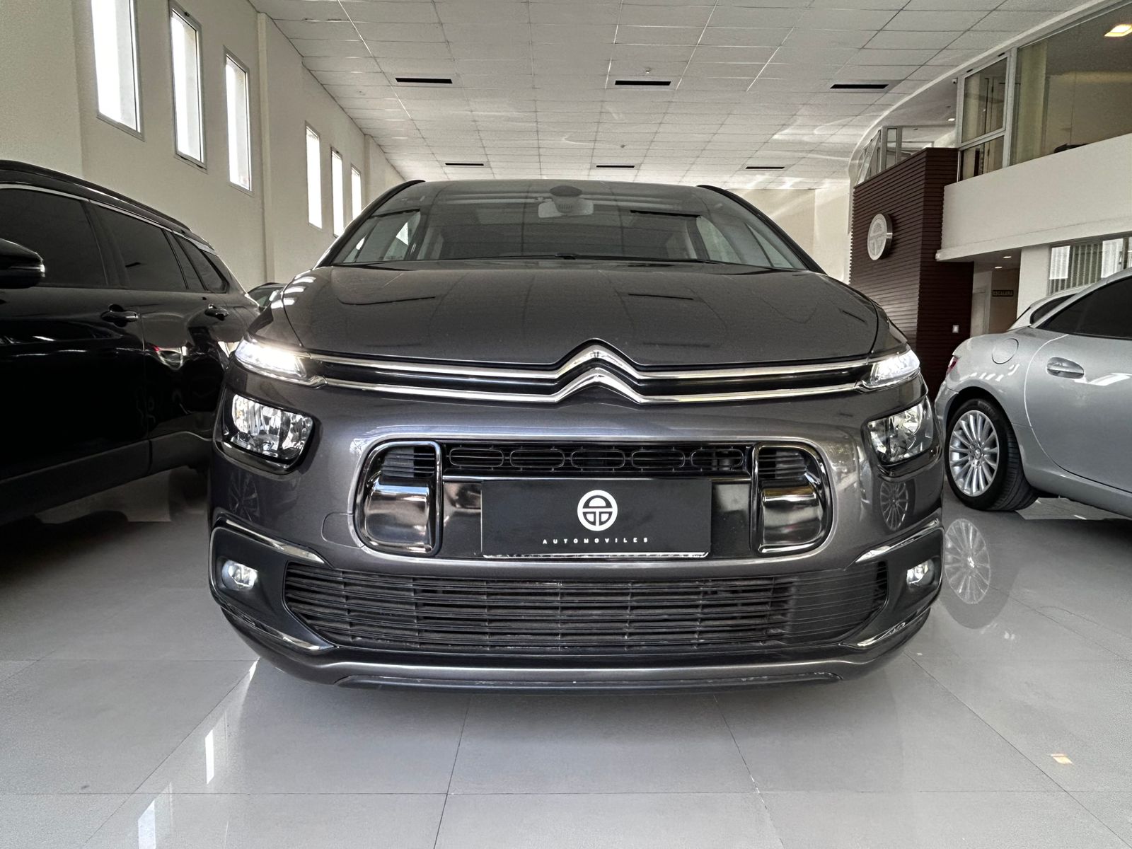 
								C4 PICASSO full									