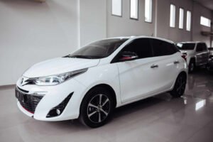 TOYOTA YARIS S 2018 CVT 1.5 85000km