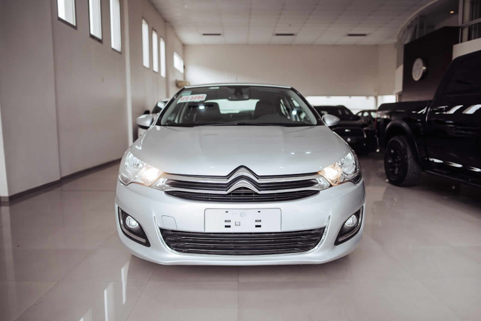 
 CITROEN C4 LOUNGE THP 2017 53000km full									