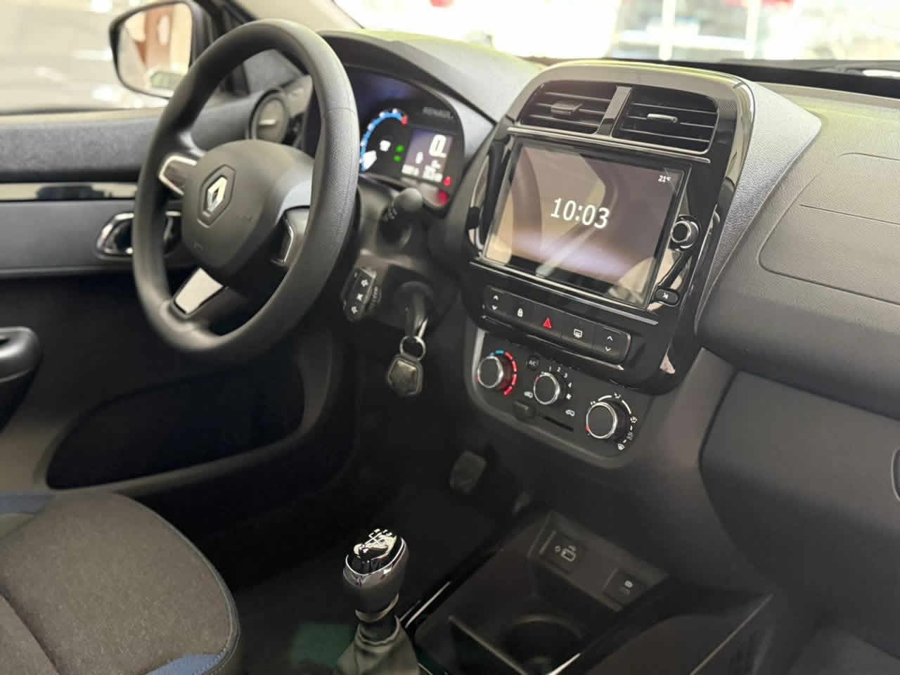 
 RENAULT KWID ICONIC BITONO 2025 0KM full									