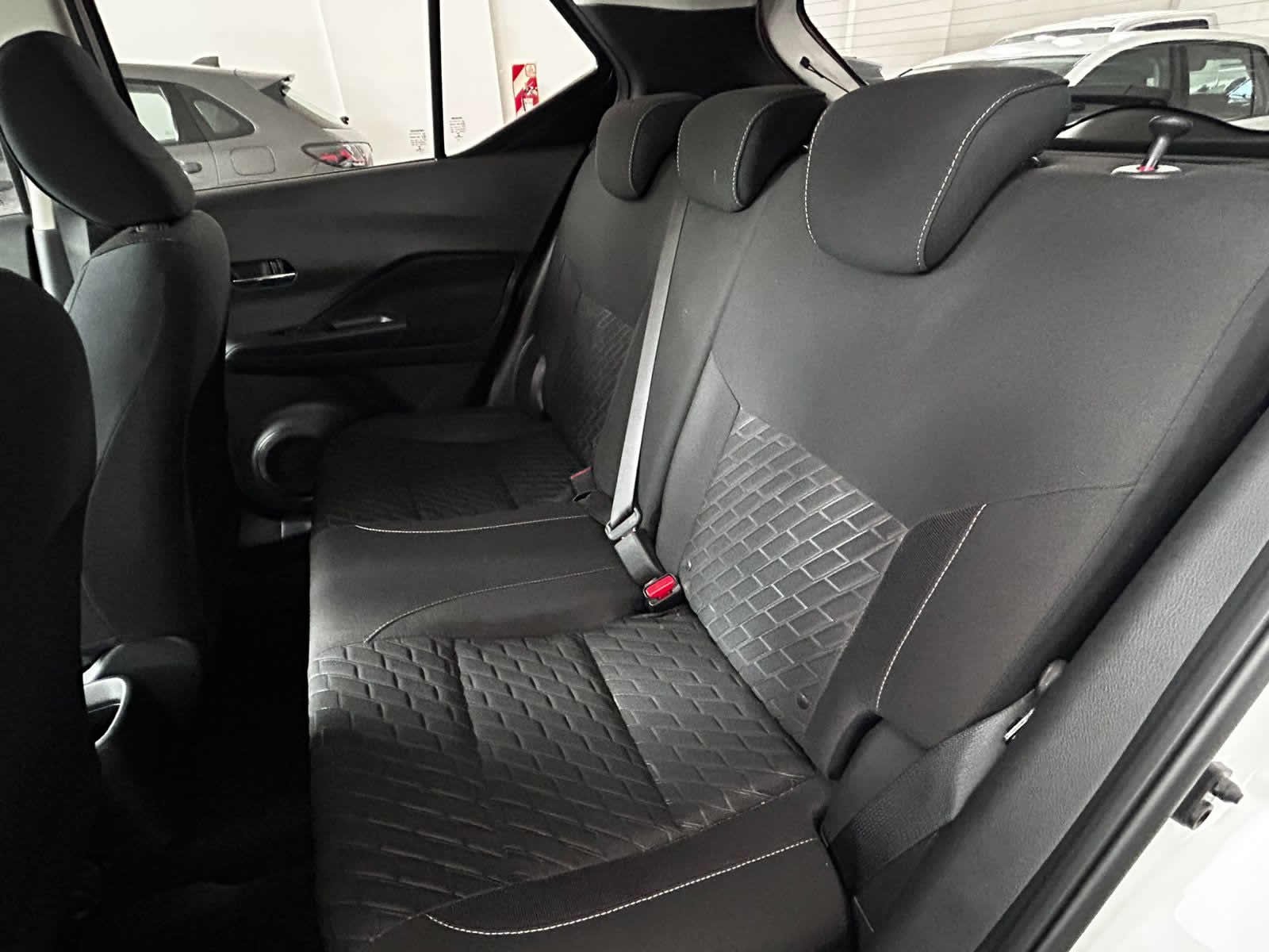 
 Nissan Kicks advance CVT 2021 16000 km full									