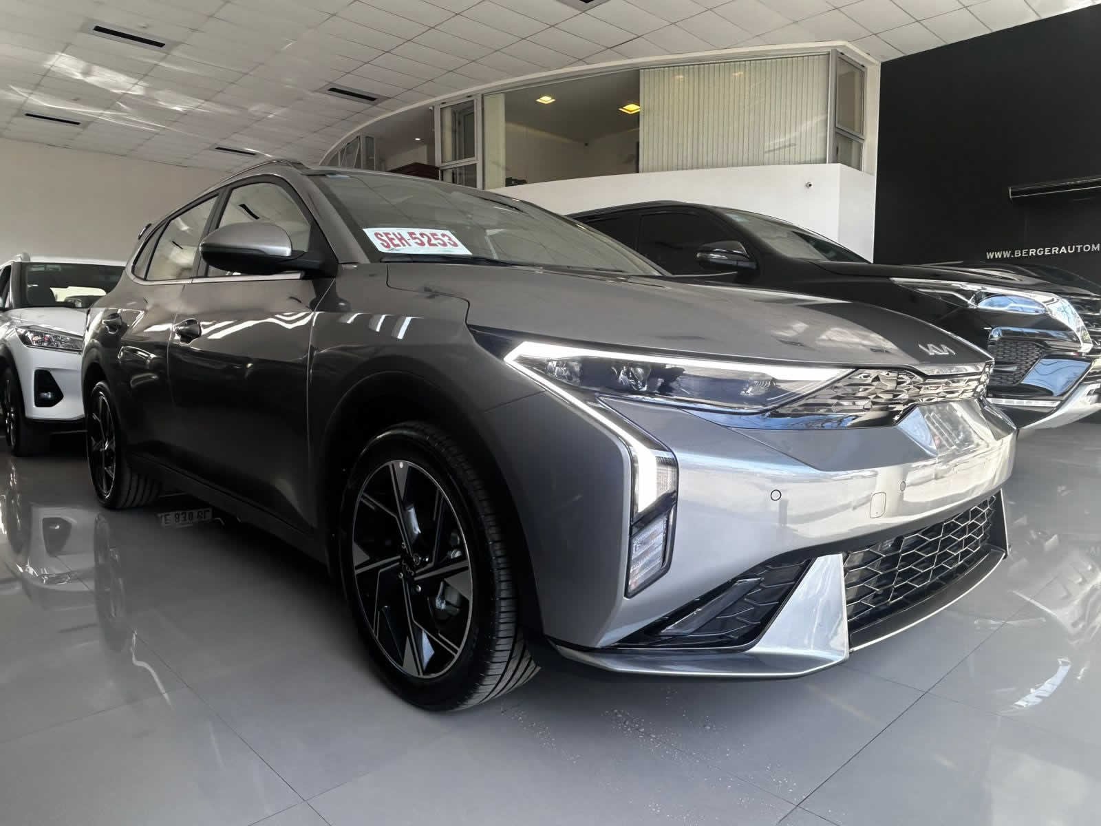 
 Kia K3 Cross 1.6 Gt Line At full									