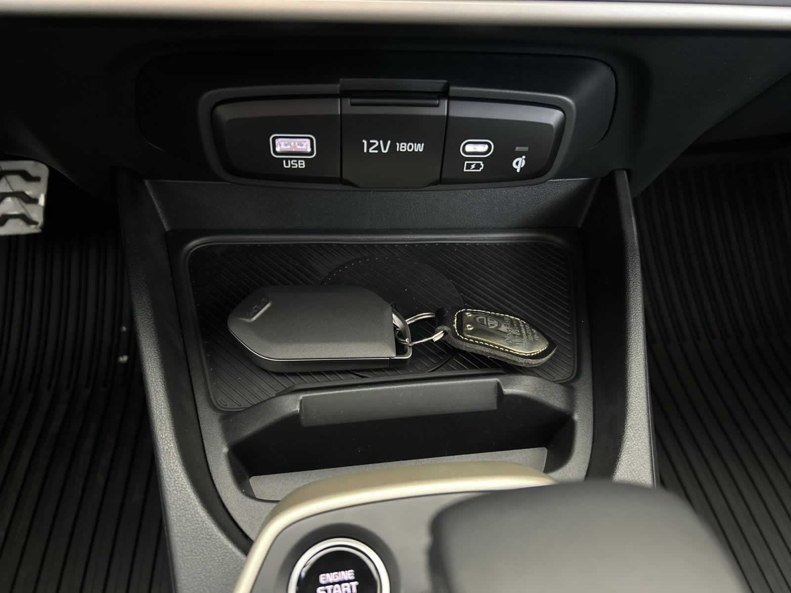 
 Kia K3 Cross 1.6 Gt Line At full									