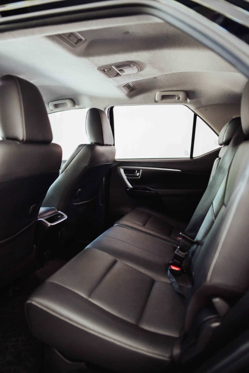 
 Toyota SW4 2.8 Srx 204Cv 4X4 7As At full									