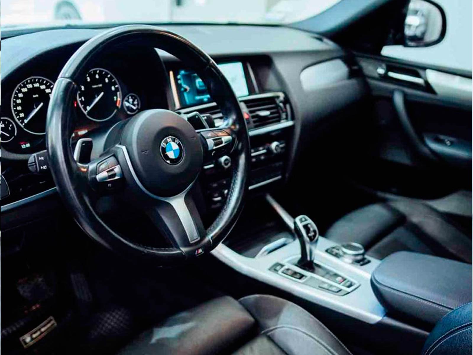 
 BMW X4 35i 2019 xdrive 70000 km full									