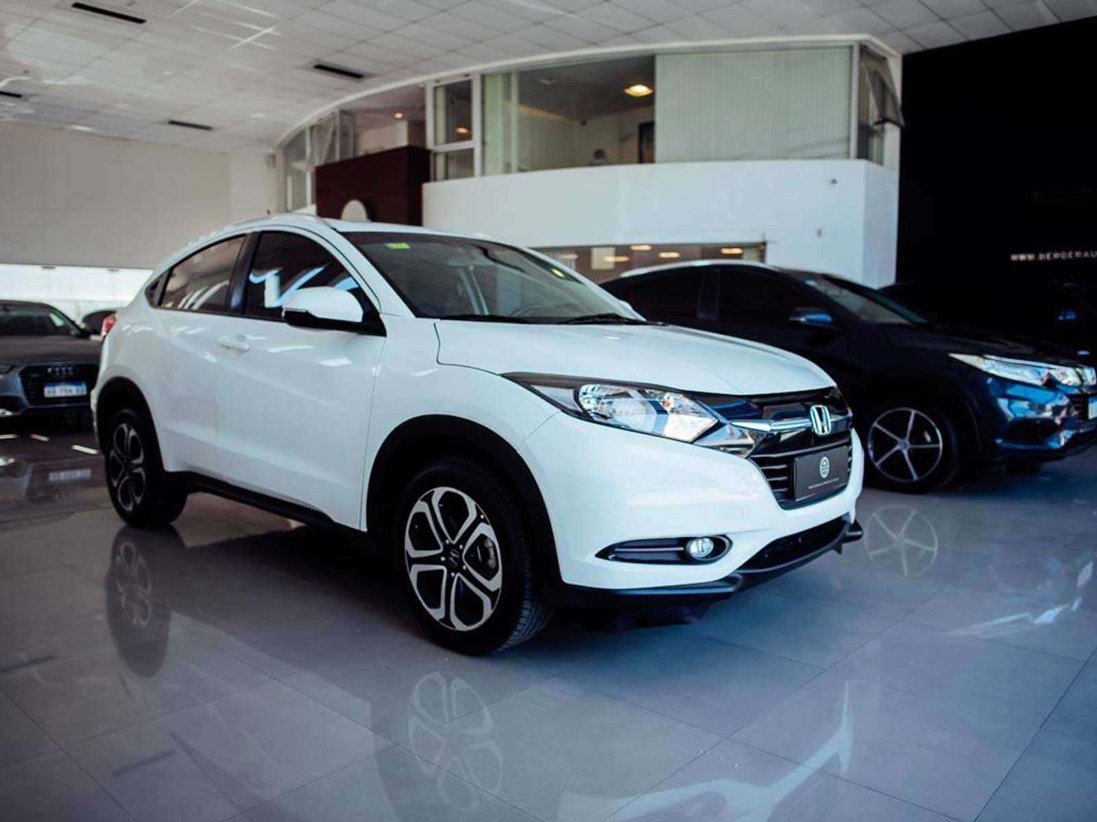 
 Honda HRV EX 2017 55000 km full									