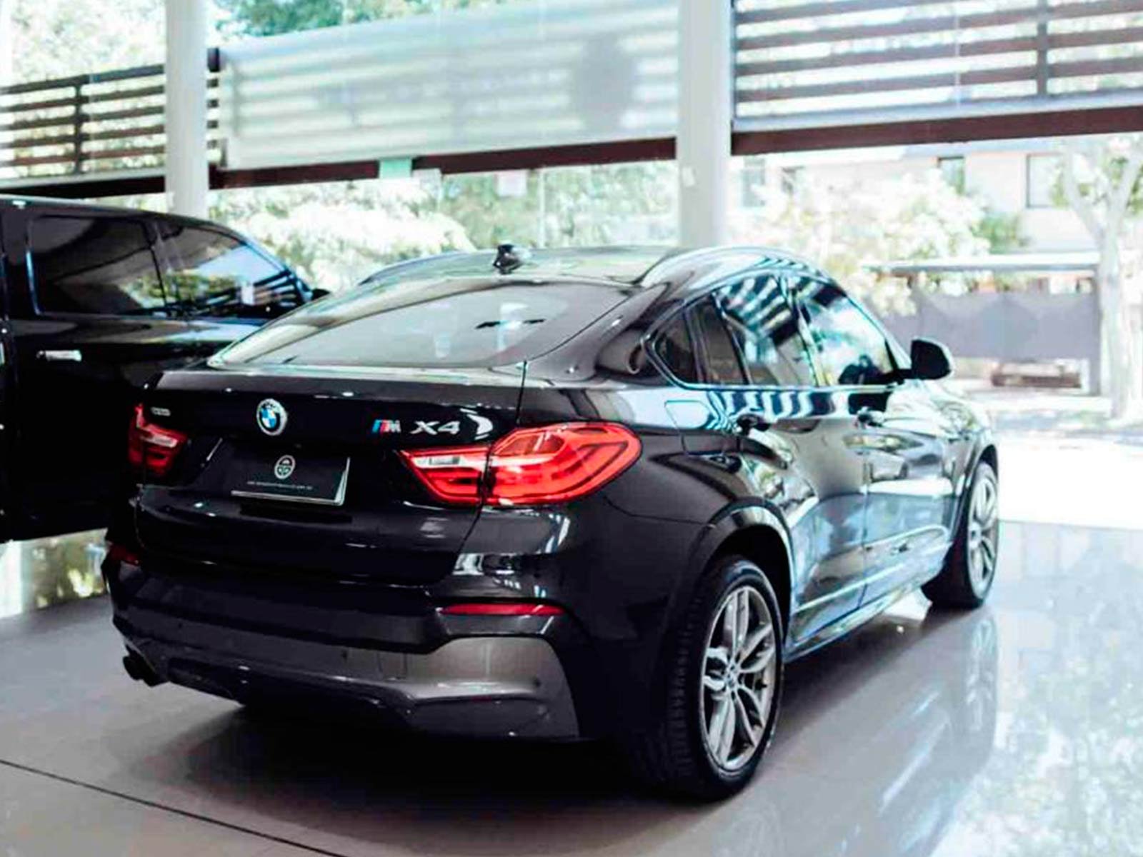 
 BMW X4 35i 2019 xdrive 70000 km full									