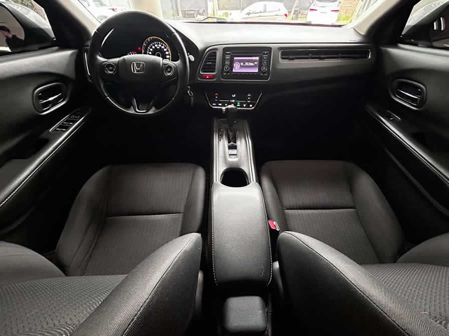 
 Honda HRV EX 2017 126000km full									