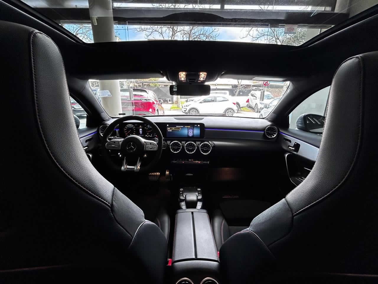 
 Mercedes Benz clase A 1.6 A35 4 matic 306 CV 5p 2022 66000km full									