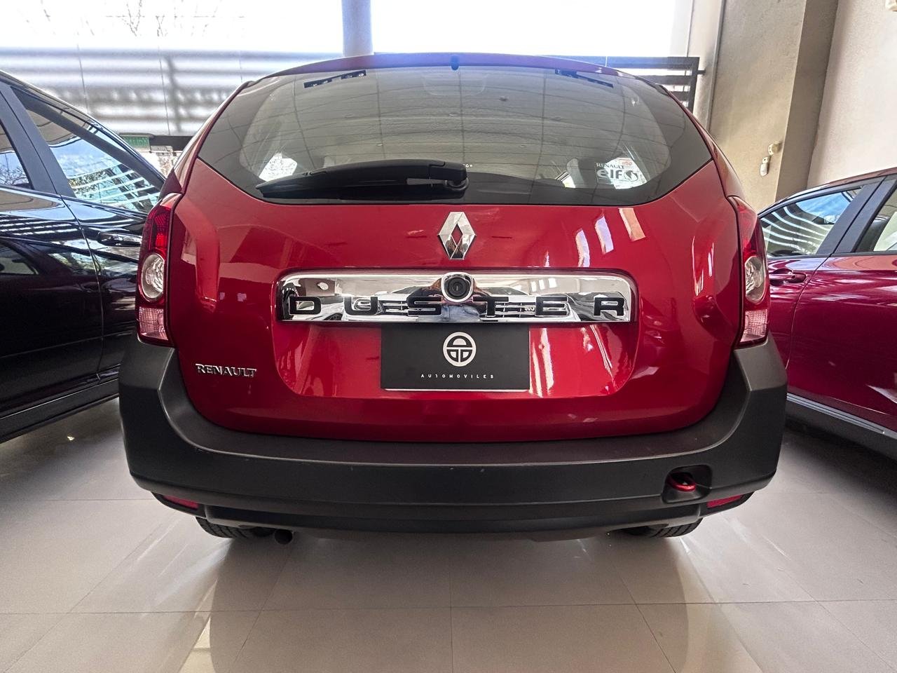 
 Renault Duster Confort 4×2 1.6 2014 125000km full									