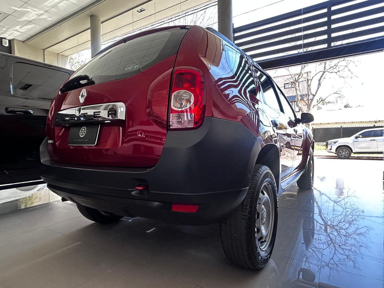 
 Renault Duster Confort 4×2 1.6 2014 125000km full									