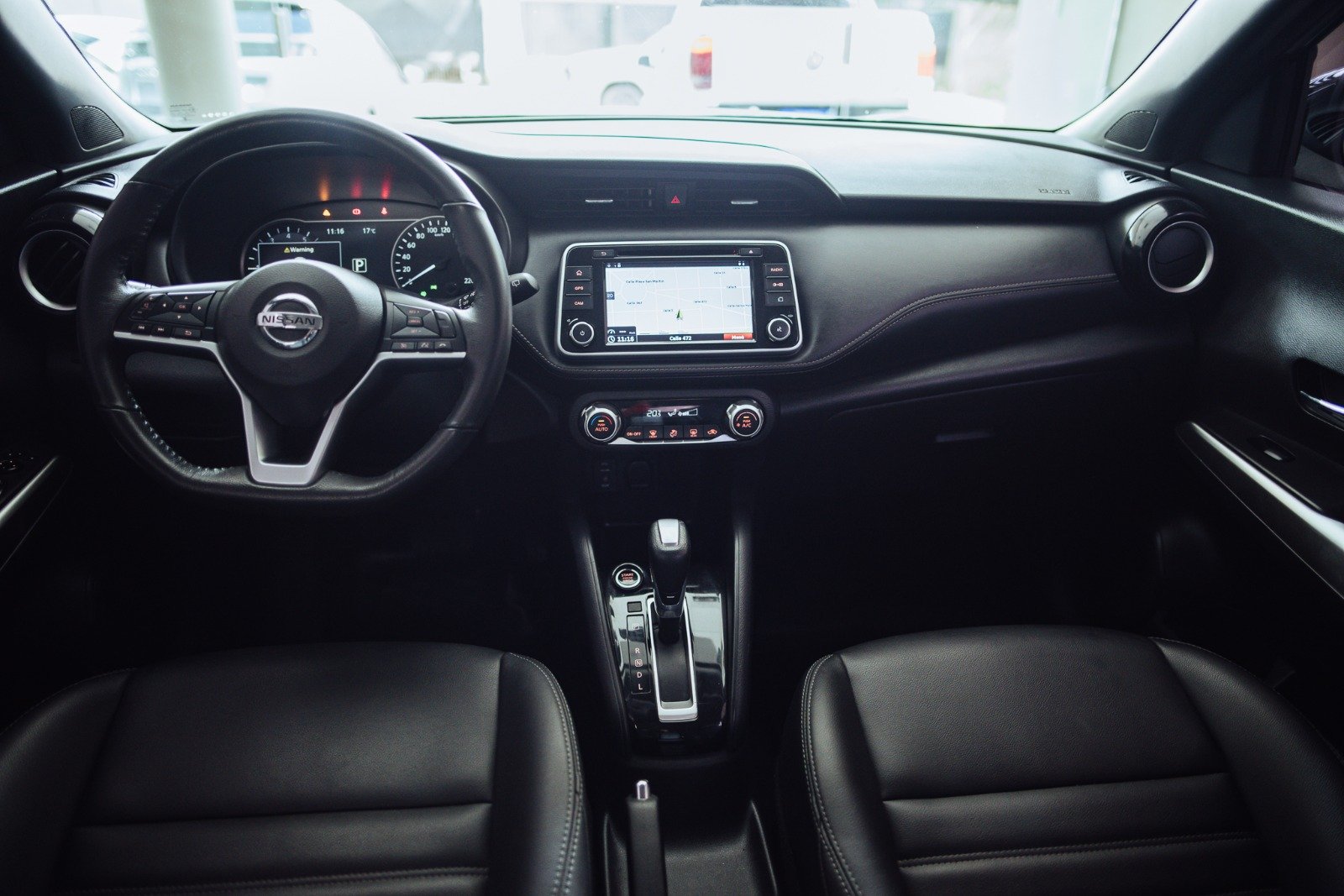 
 NISSAN KICKS EXCLUSIVE 2021 75000km full									