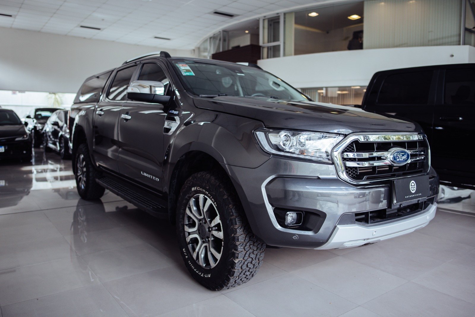 
 FORD RANGER LIMITED 3.2 AT 4×4 2020 – 38000km full									