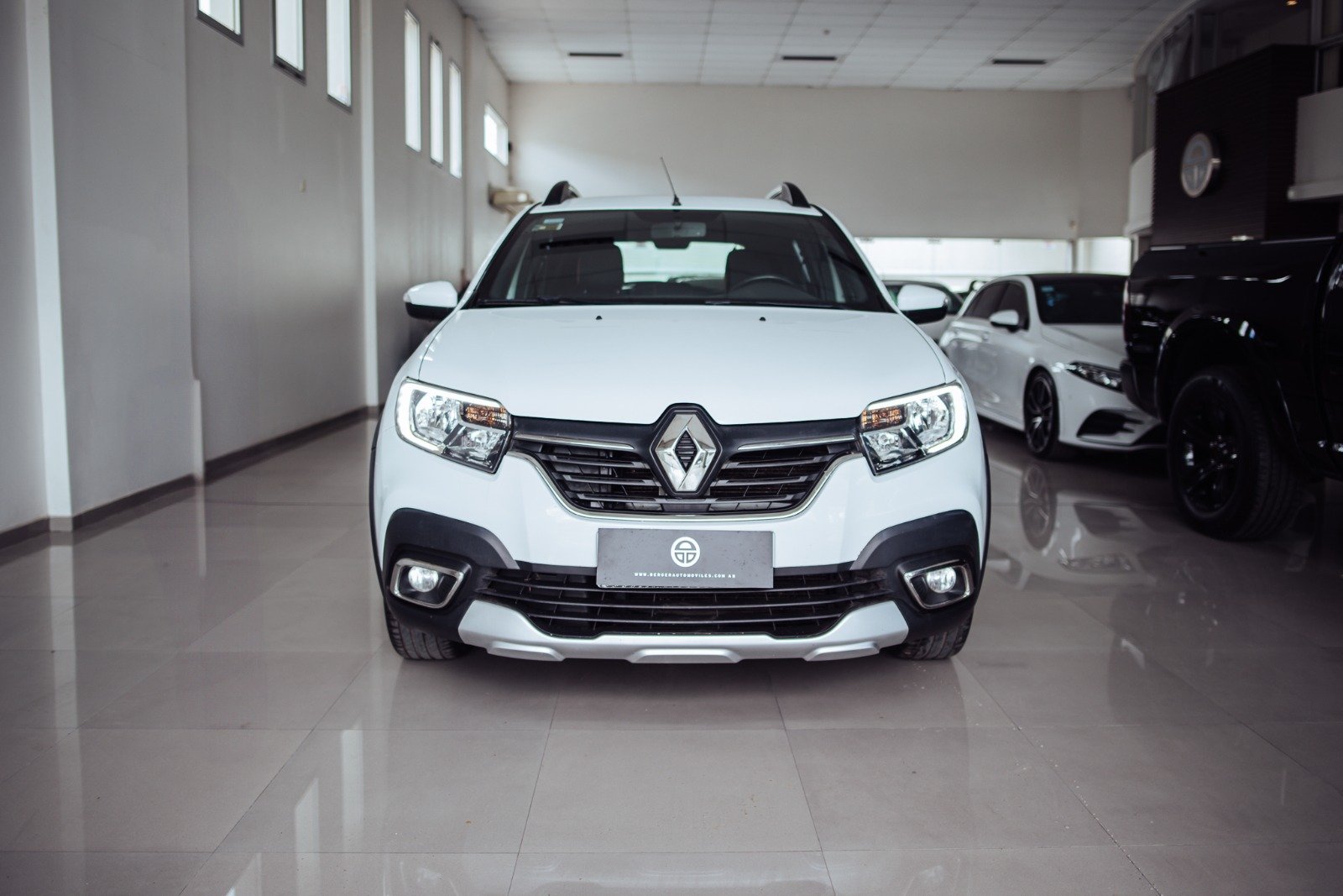 
 RENAULT SANDERO STEPWAY INTENSE 2022 – 110.000km full									