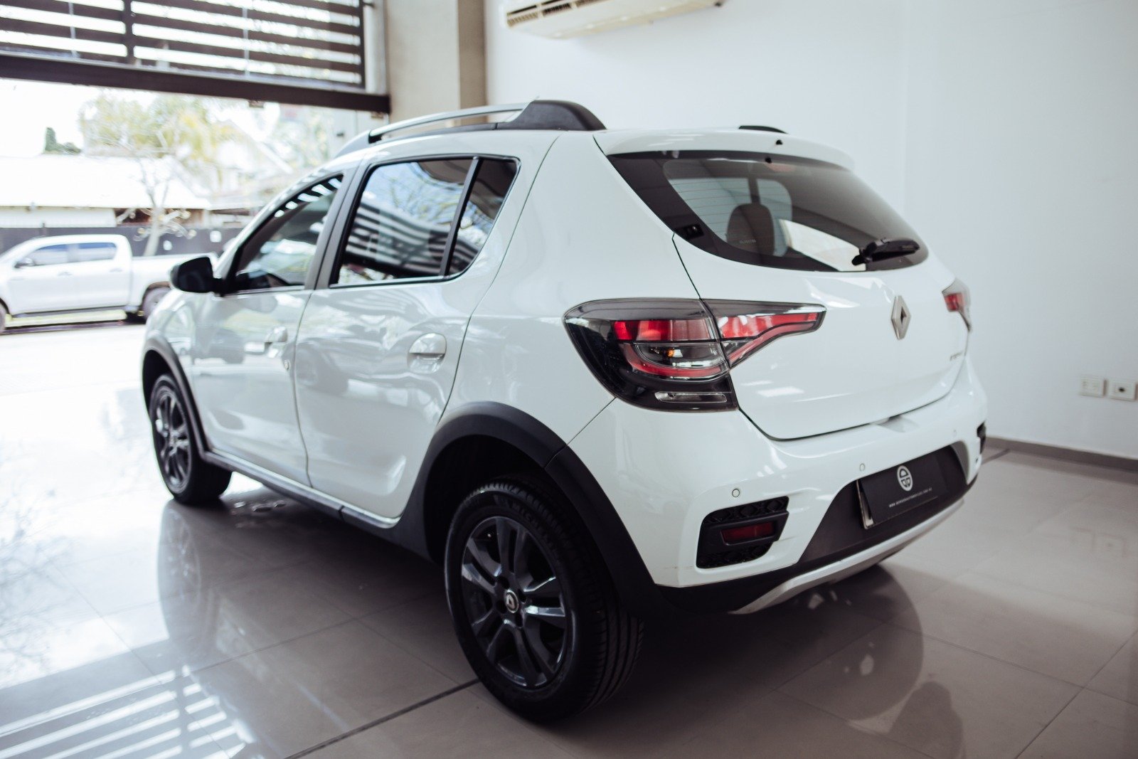 
 RENAULT SANDERO STEPWAY INTENSE 2022 – 110.000km full									