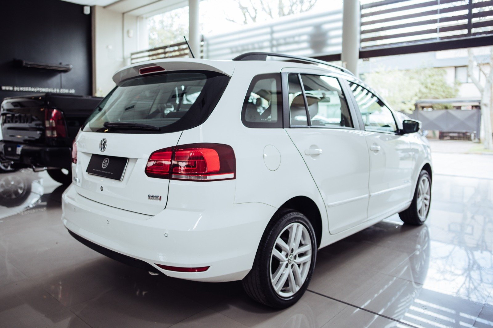 
 VOLKSWAGEN SURAN 2018 HIGHLINE 2018 – 130.000km full									