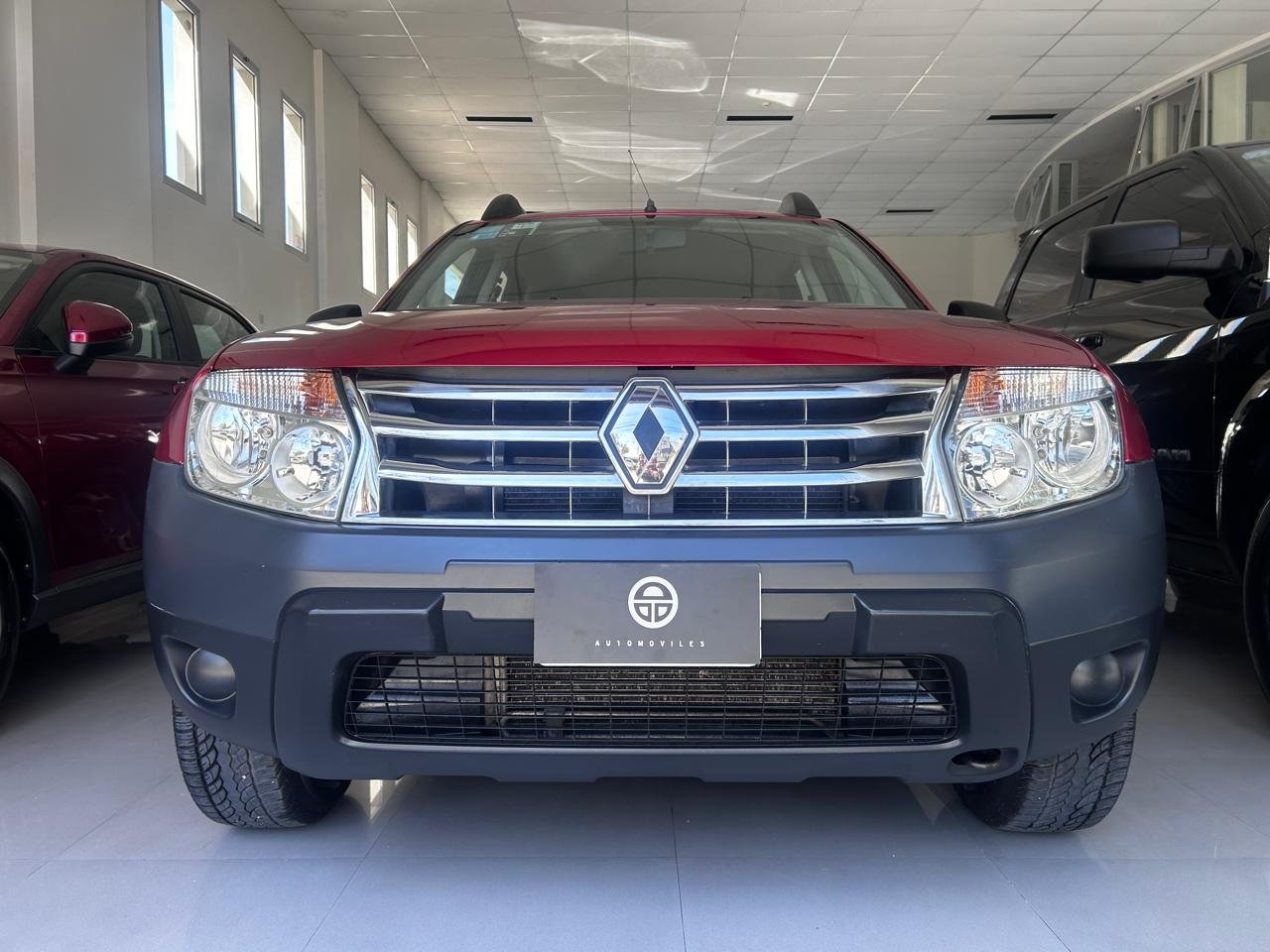 
 Renault Duster Confort 4×2 1.6 2014 125000km full									