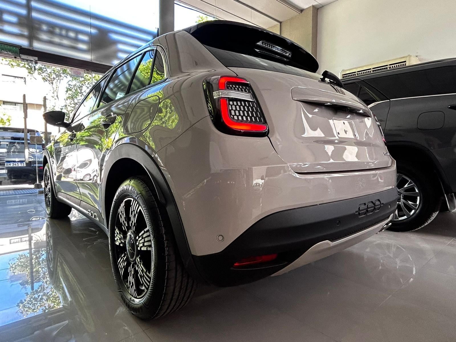 
 Fiat 600 hibrido 2025 full									