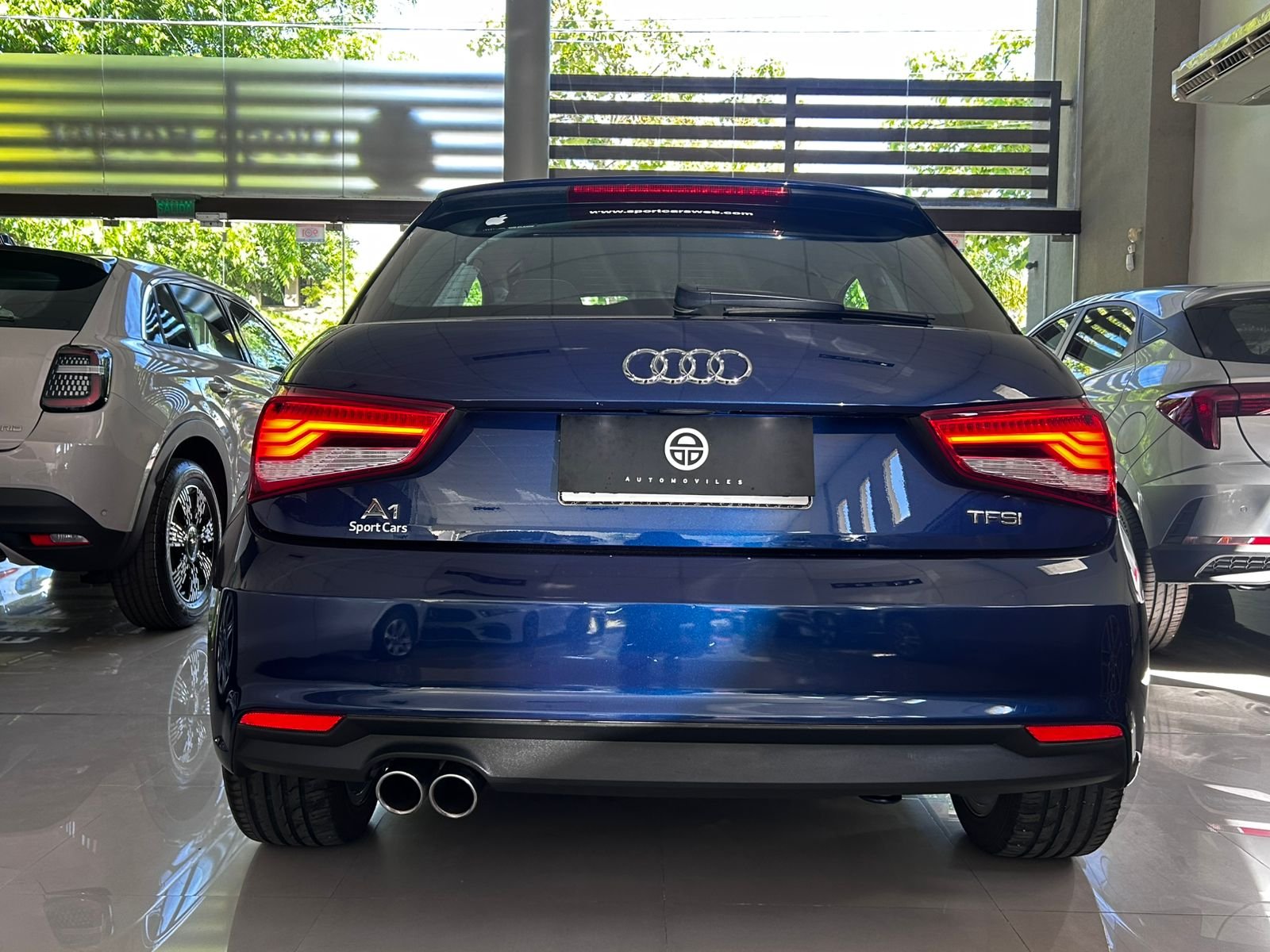 
 Audi A1 2018 1.4 TF SI stronic 125 CV 71000km full									