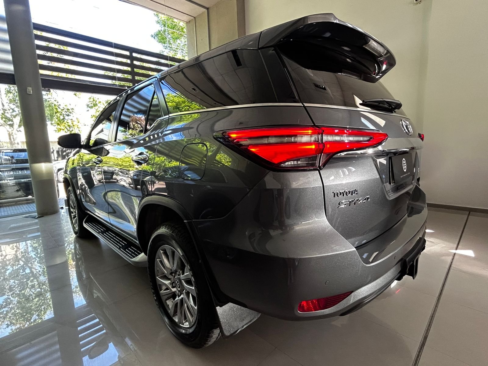 
 Toyota SW4 2.8 srx 204cv 4×4 7a AT 122000 km línea nueva full									