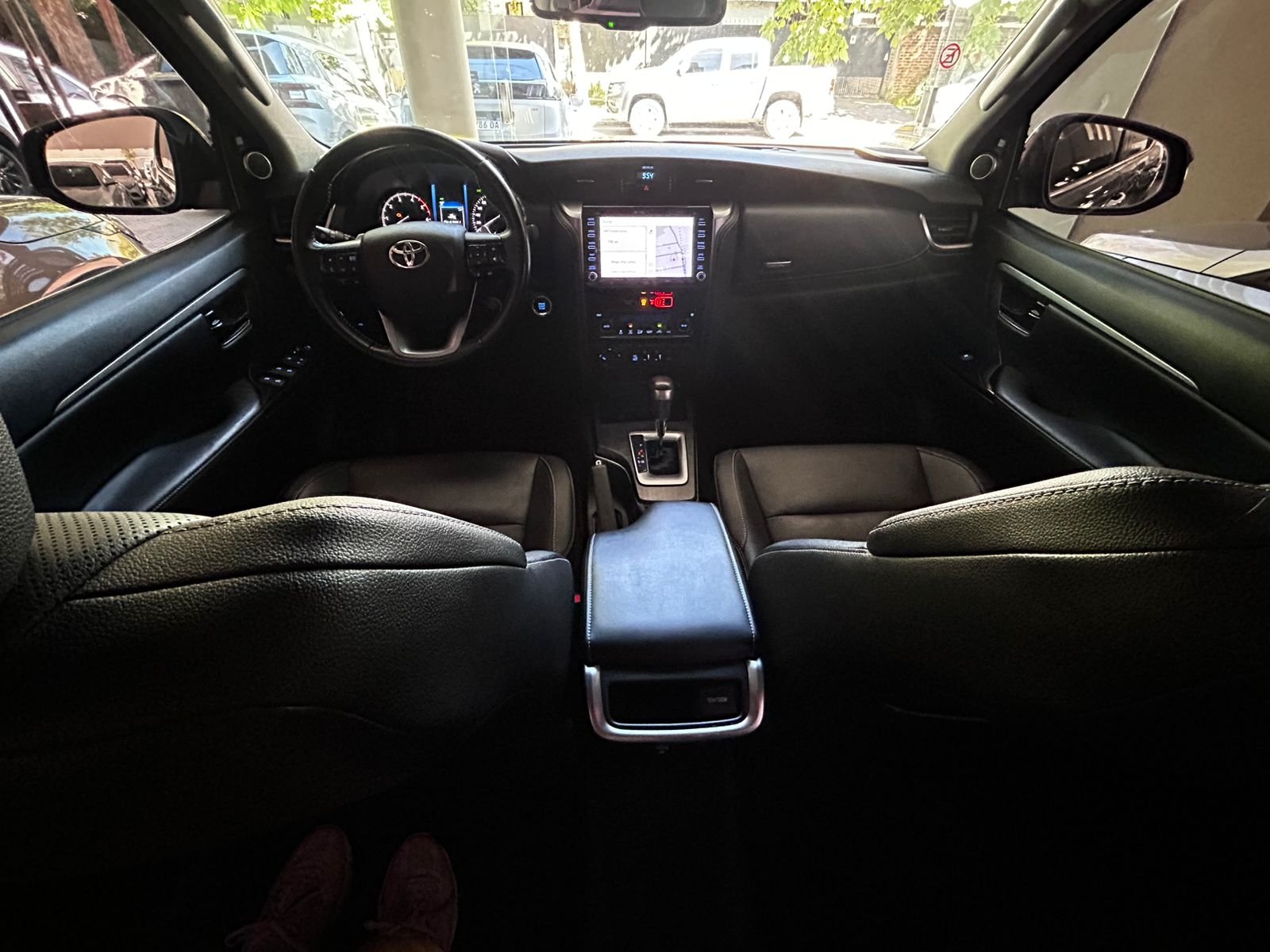 
 Toyota SW4 2.8 srx 204cv 4×4 7a AT 122000 km línea nueva full									