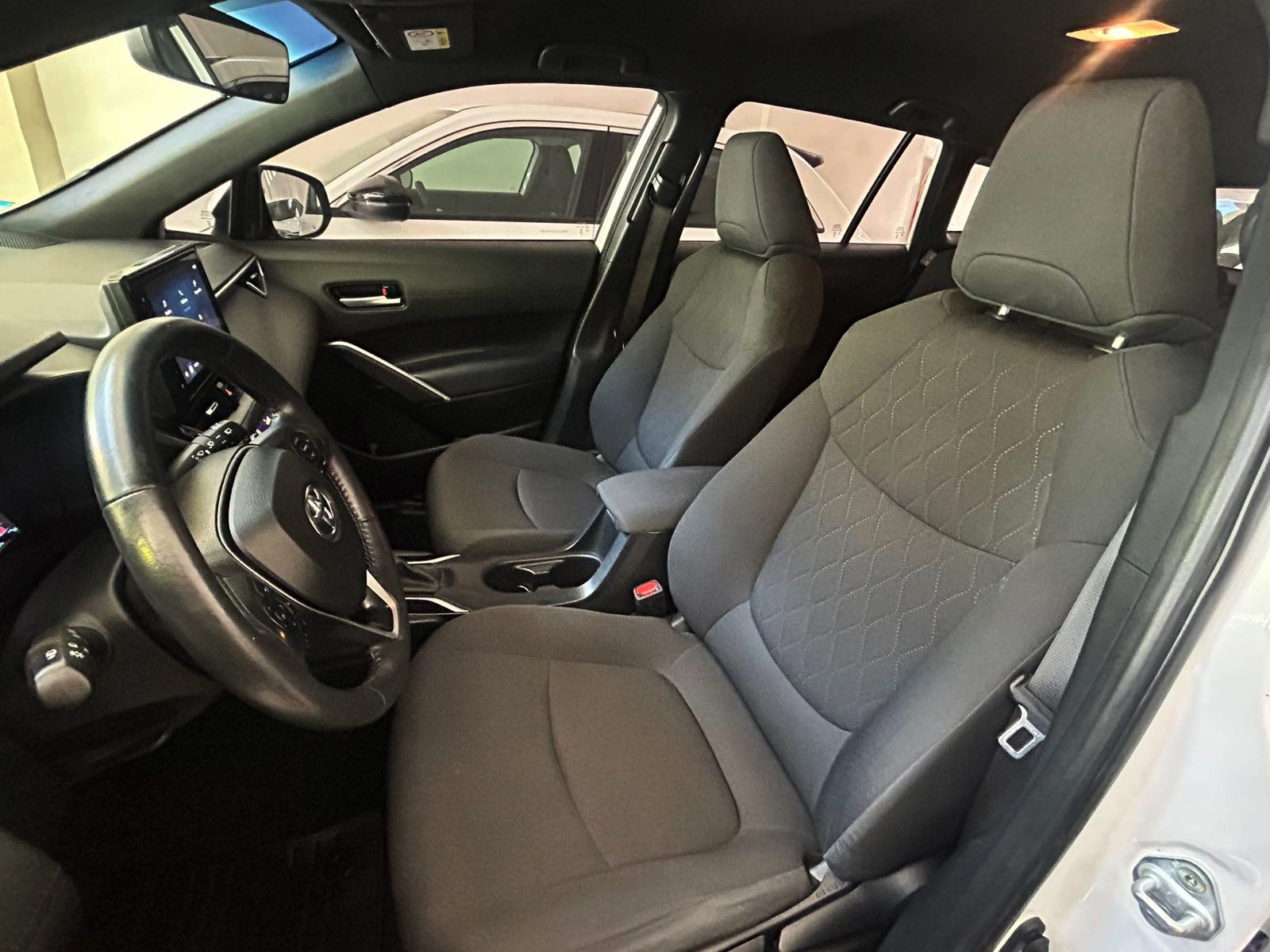 
 Corolla Cross XEI full									