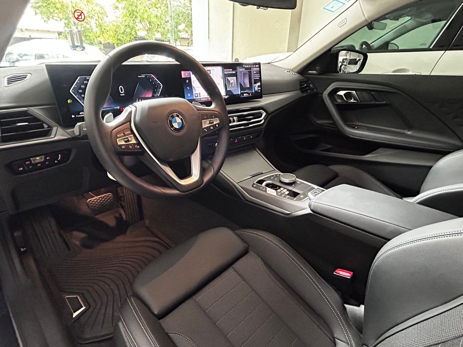 
 BMW 220 2024 4500km full									