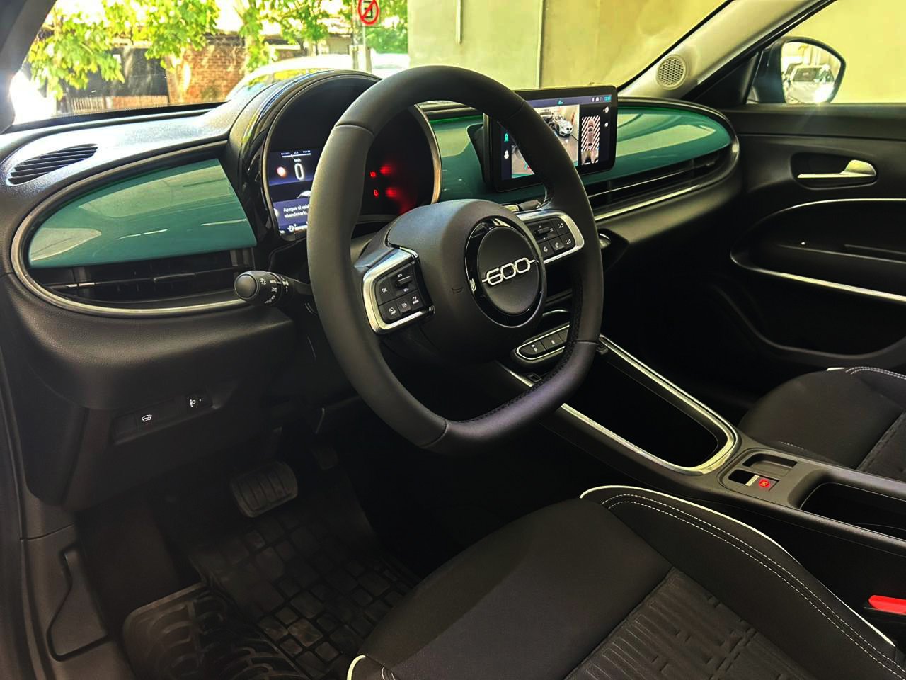 
 Fiat 600 hibrido 2026 full									