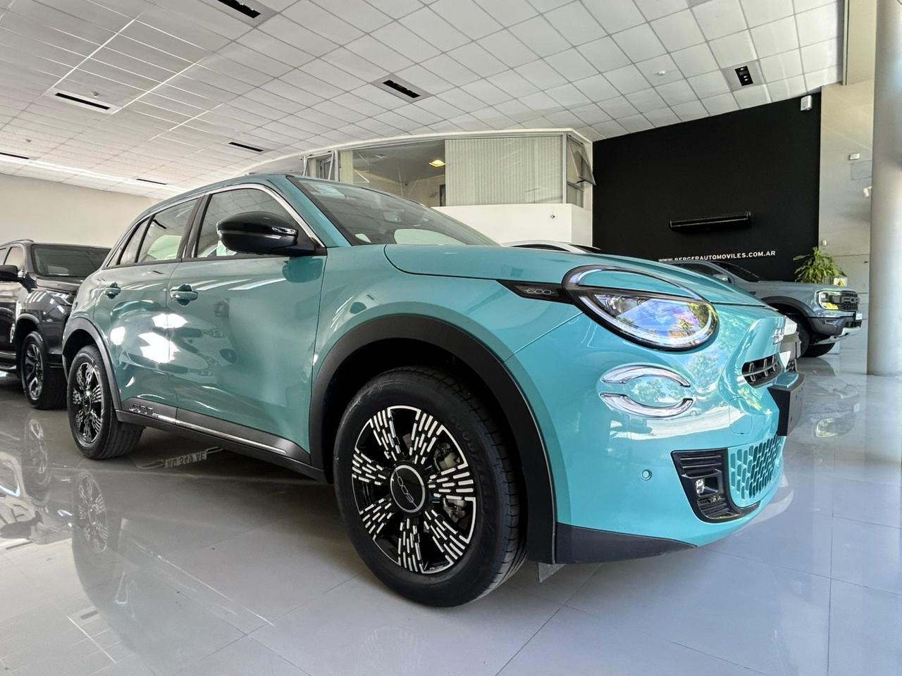 
 Fiat 600 hibrido 2026 full									