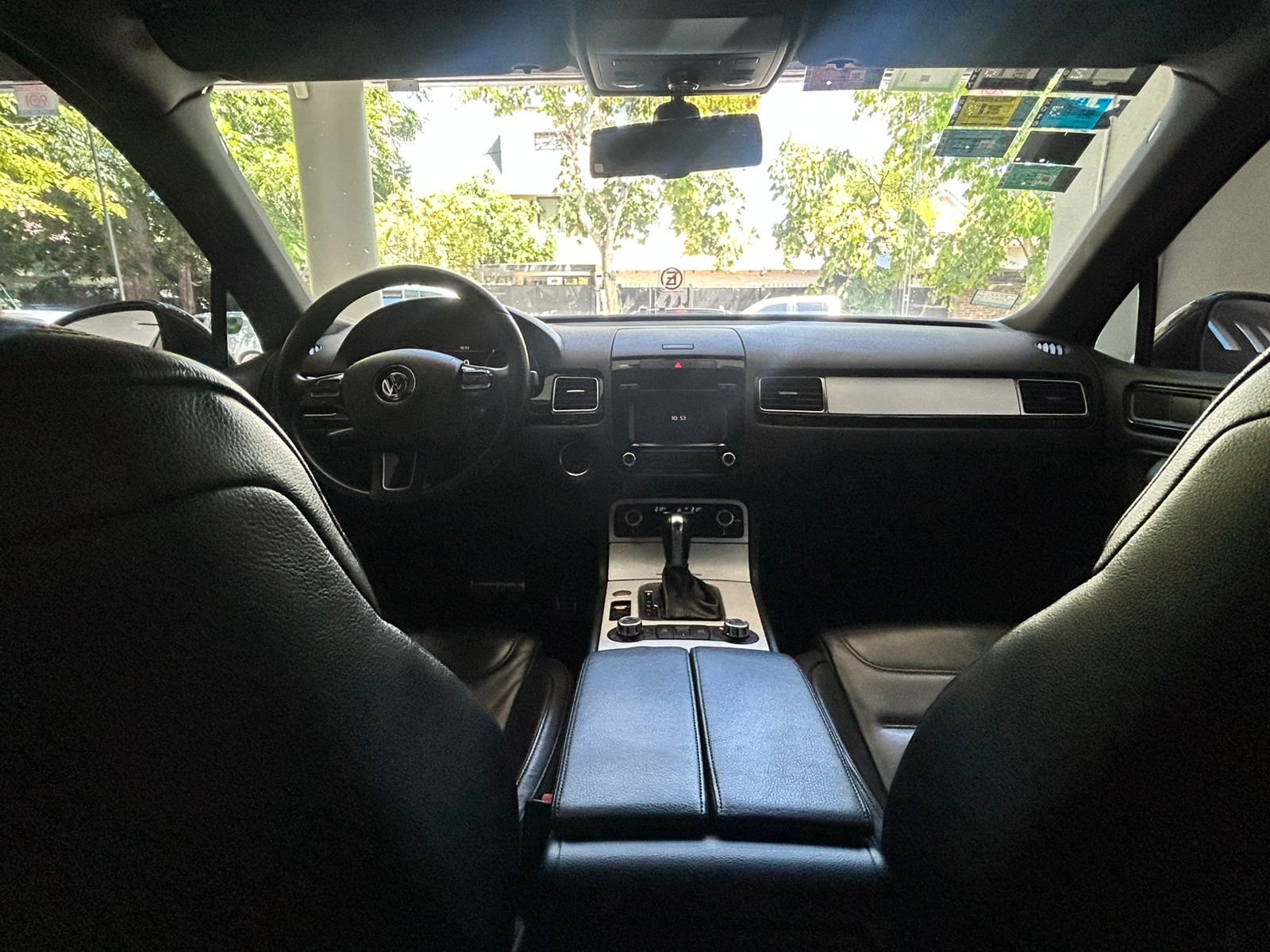 
 Volkswagen Touareg full									