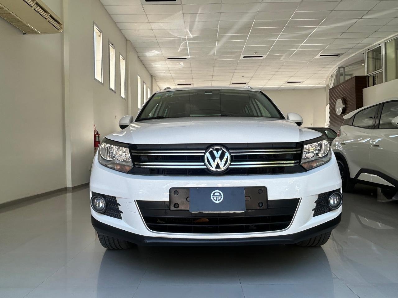 
 Volkswagen Tiguan full									