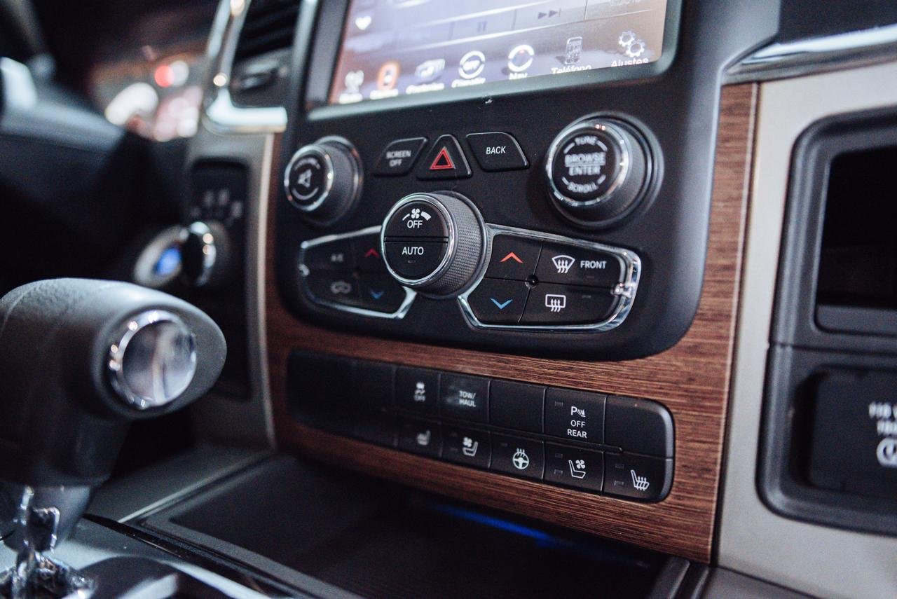 
 RAM LARAMIE  2015 full									