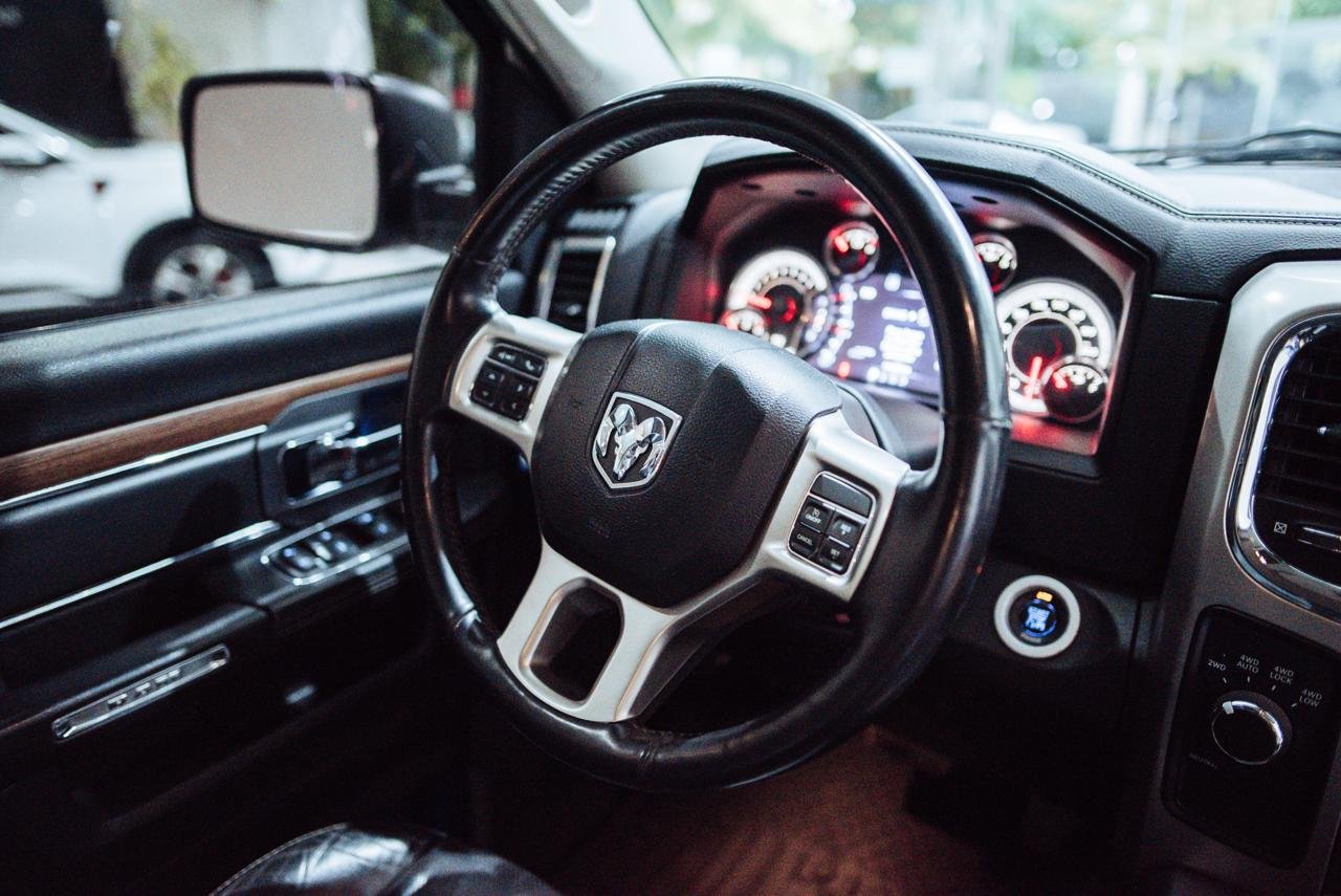 
 RAM LARAMIE  2015 full									