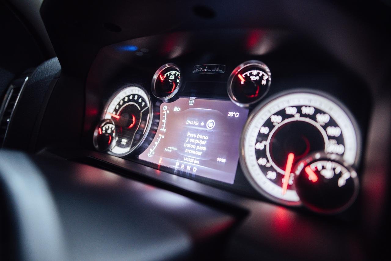 
 RAM LARAMIE  2015 full									