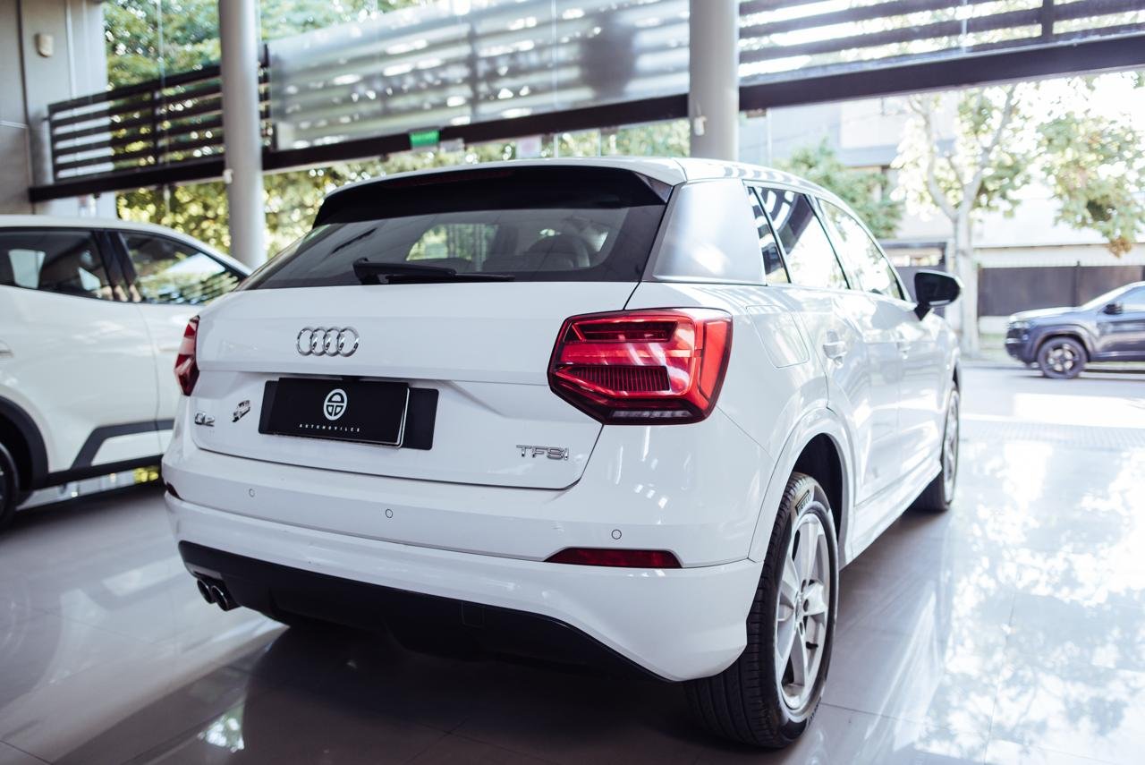 
 AUDI Q2 TFSI 1.4 74000km 2018 full									