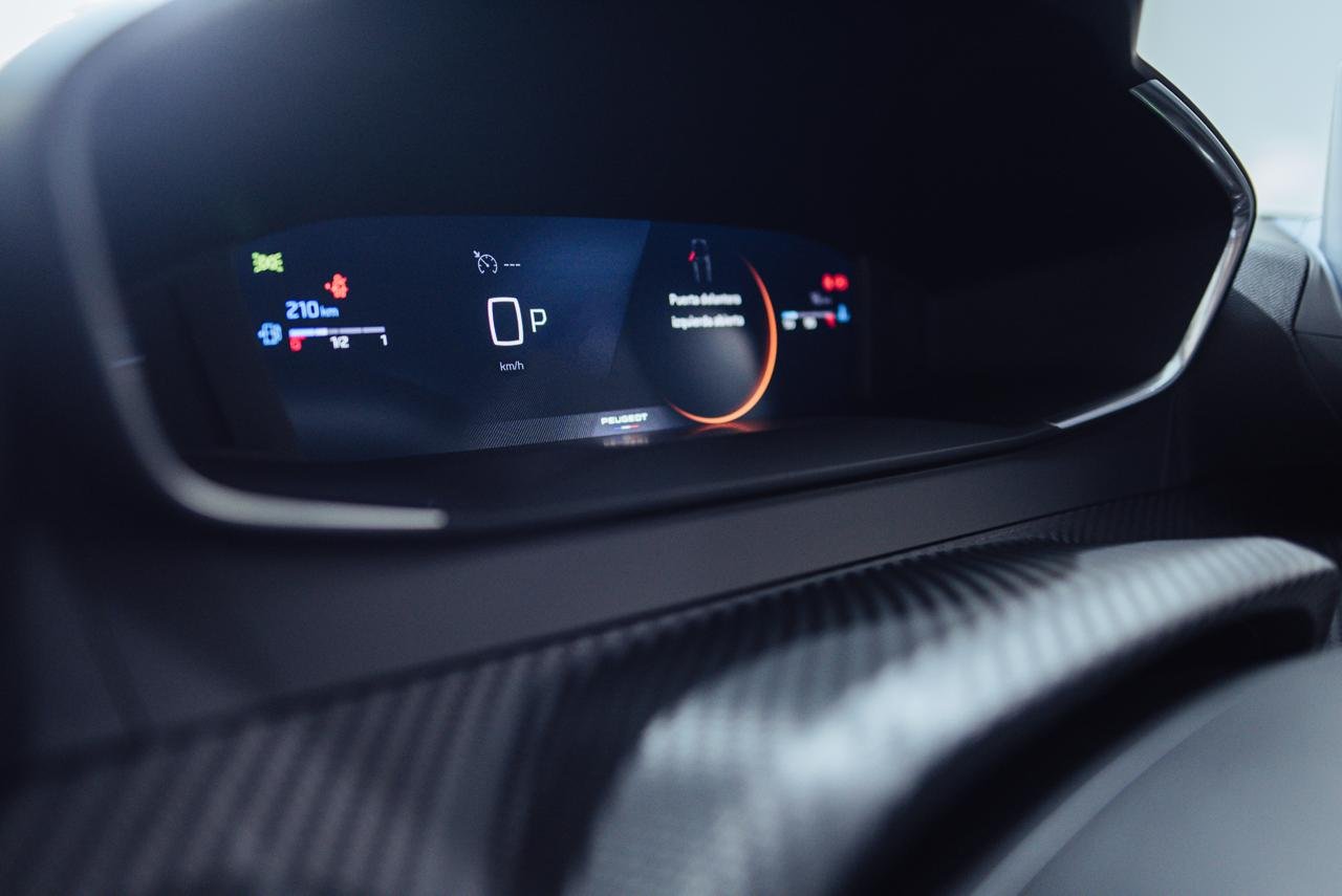 
 VOLKSWAGEN TIGUAN 2018 full									